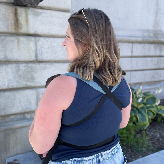 The Adventurer baby carrier, "X-Back" strap configuration